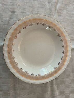 Vintage Harlem Crockery Co Pope Gosser Porcelain Round Bowl Ivory w/ 22k Gold